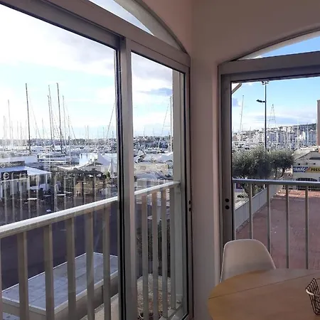 Appartement Agreable Vue Port Au Cap D'agde Agde